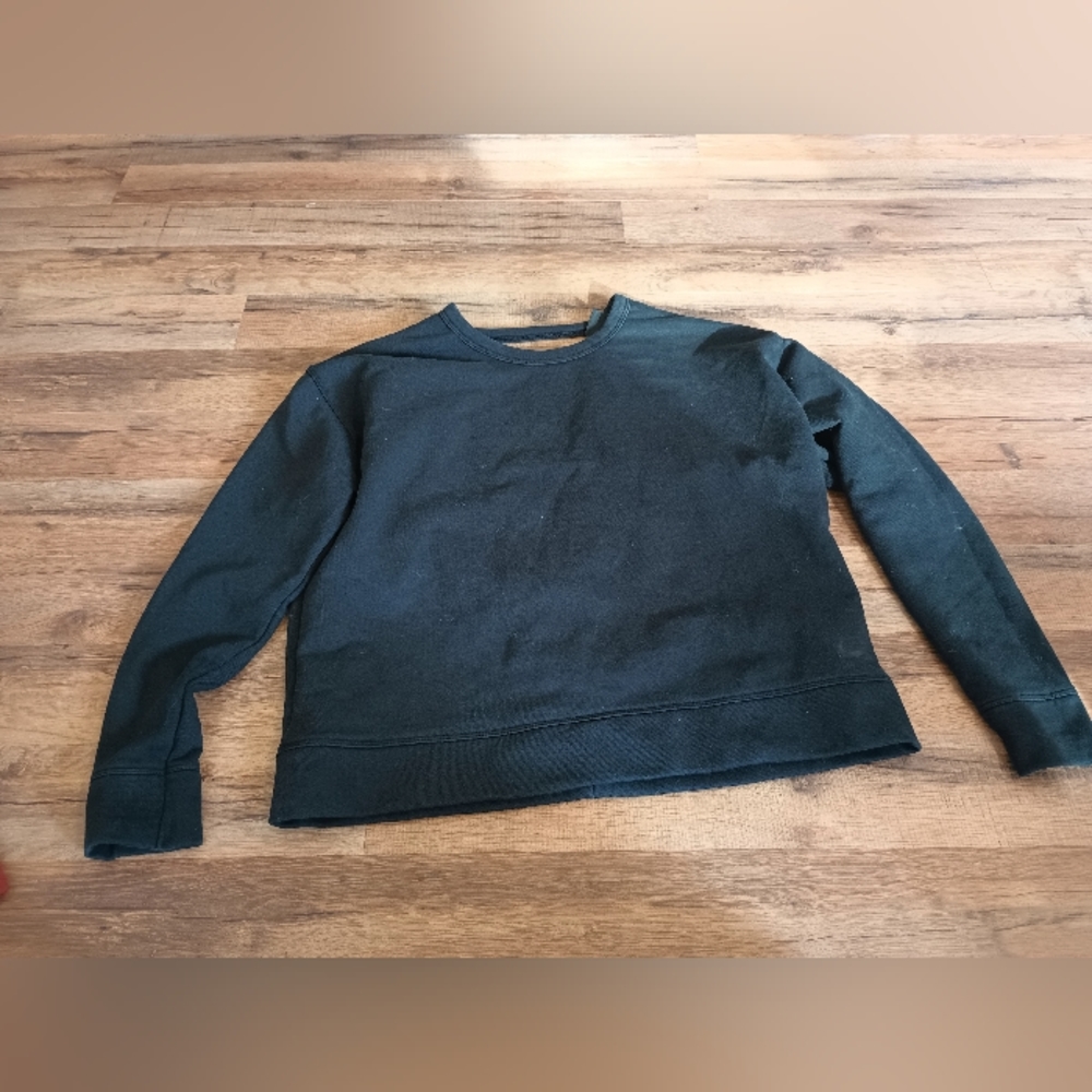 Nike Black Crewneck Sweatshirt with open back